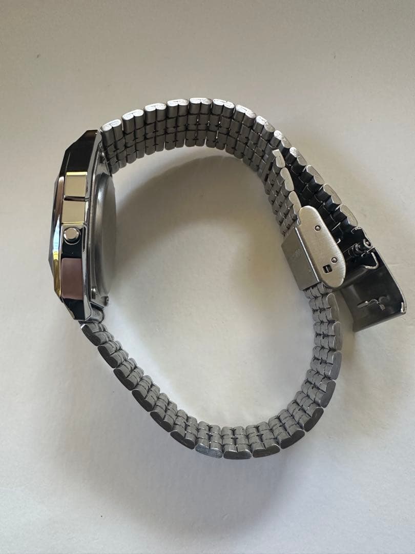 CASIOカシオ天然ダイヤモンドチプカシ A159WAD-1 ホログラム付き