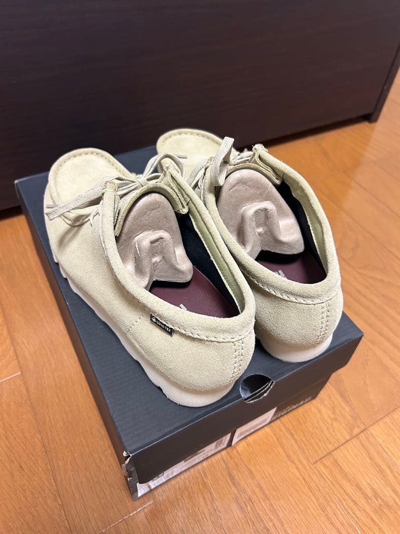 クラークス ワラビー ゴアテックス　ベージュ　26cm
