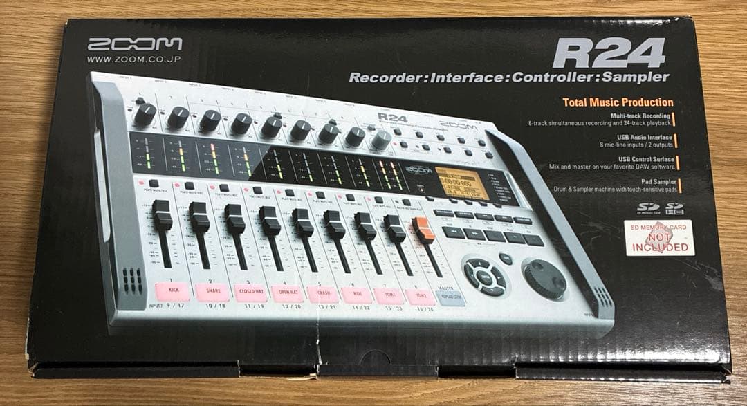 M*L様 ZOOM R24 マルチトラックレコーダー ズーム 24 トラック 箱