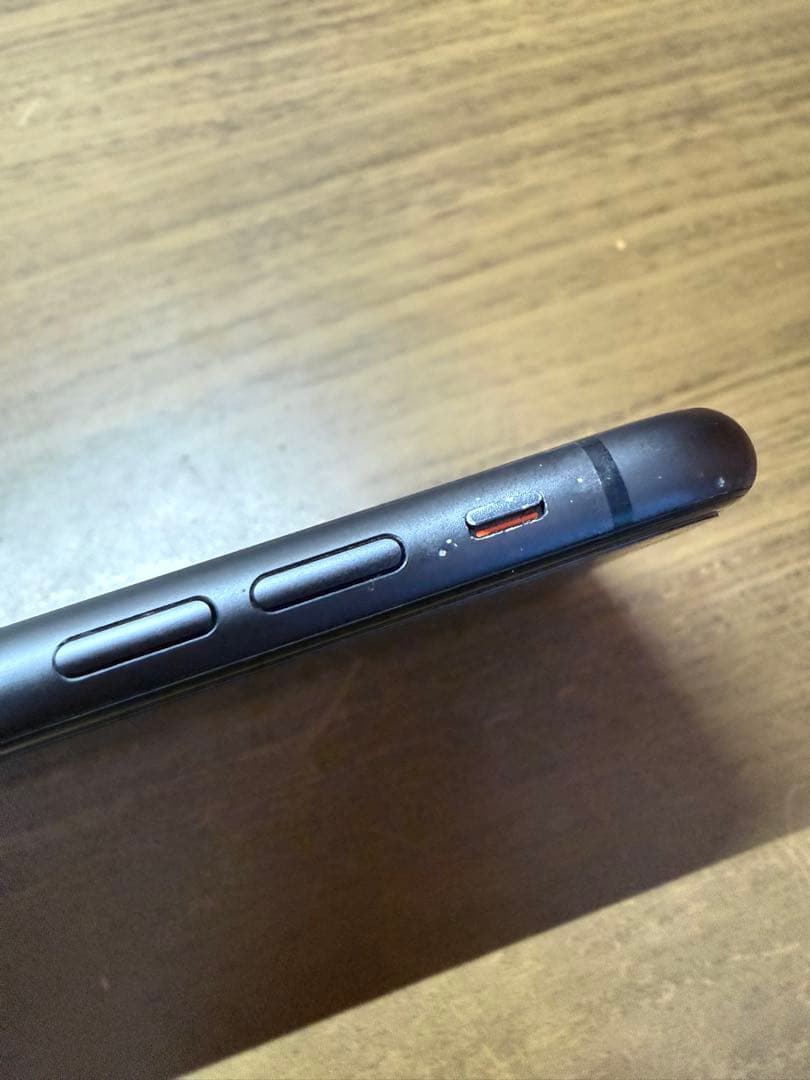 iPhone11 64GB SIMフリー 最大容量69%