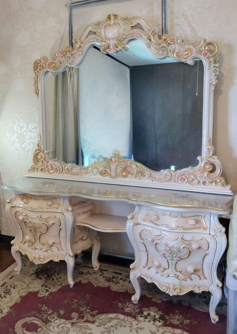 ロココ調　姫系ドレッサー　椅子セット　中古