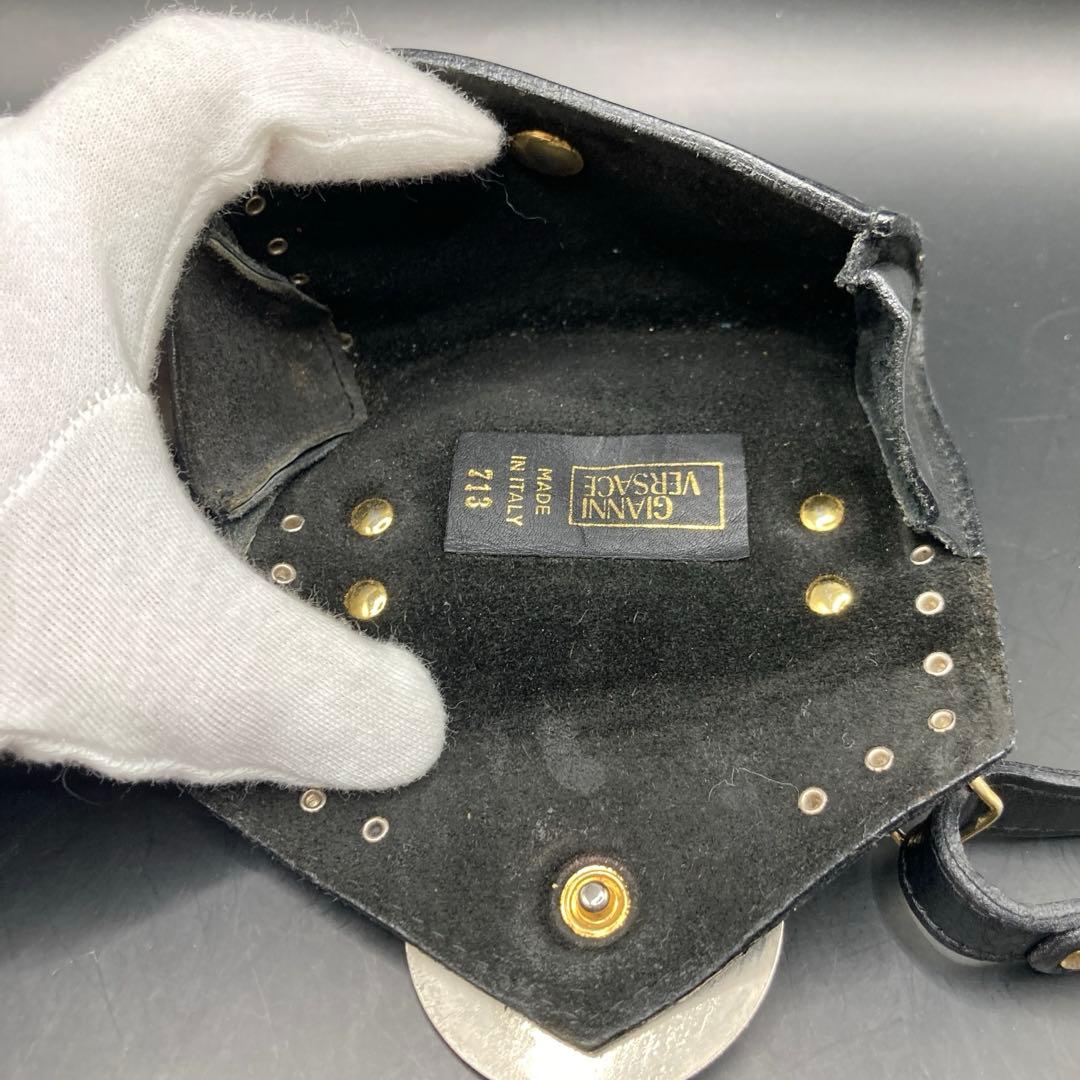 B 　ジャンニヴェルサーチ　メデユーサ　スタッズ 　ウエストポーチ