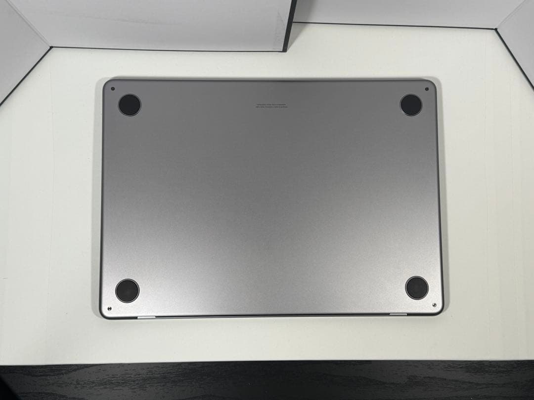 mac book air m2 16GB/256GB CPU8/GPU10 美品