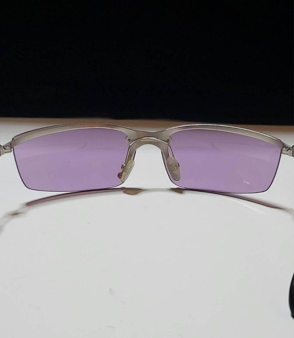 ◆CHANEL　シャネル◆ロゴ付き　サングラス　男女兼用