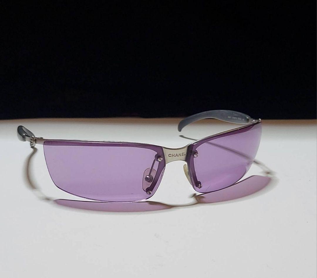 ◆CHANEL　シャネル◆ロゴ付き　サングラス　男女兼用