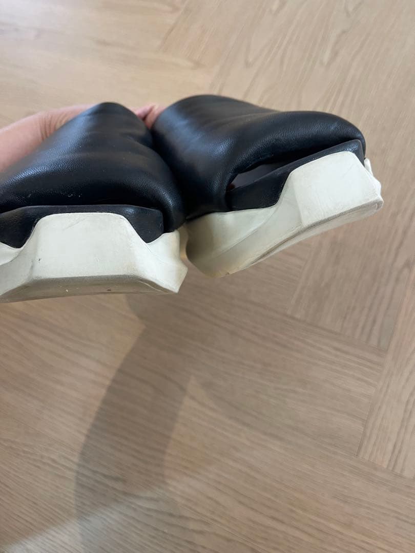 2/16までGeth Puffer Slidesリックオウエンス