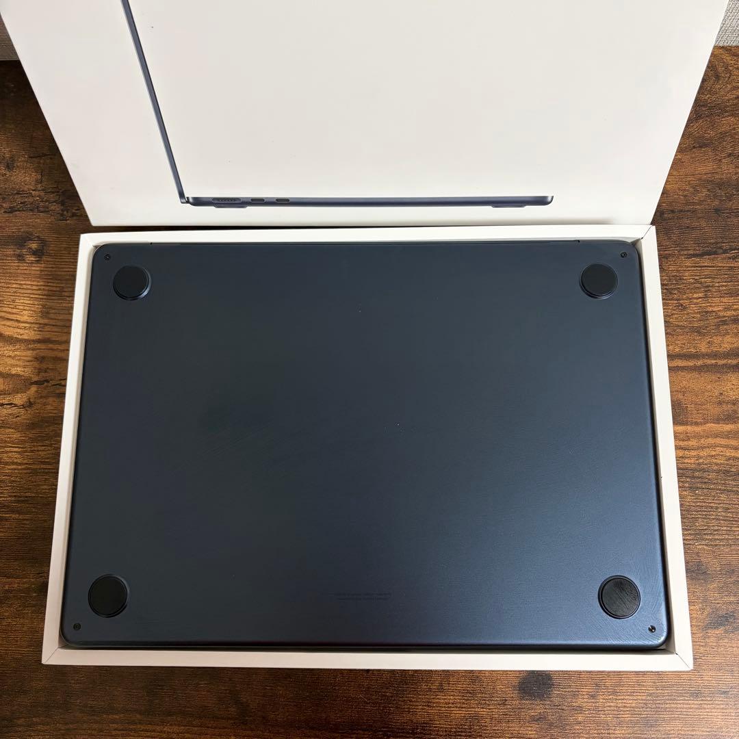 MacBook Air 13インチ M3 メモリ16GB SSD512GB