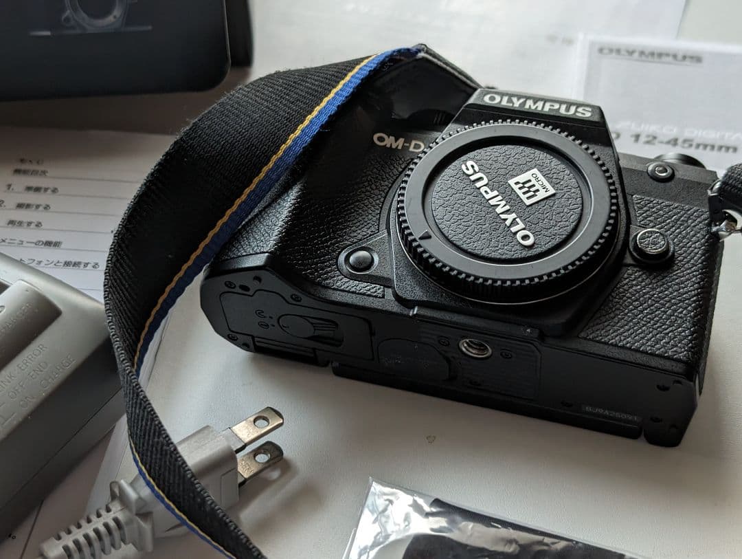 【オリンパス】一式セット E-M5 Mark III ボディ【OLYMPUS】