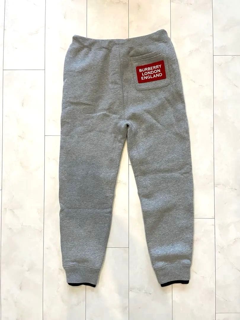 BURBERRY グレー スウェットパンツ