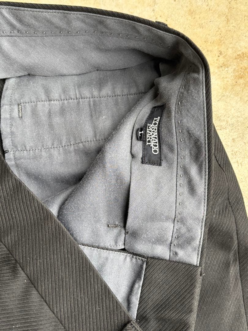 TORNADO MART ブラック フレアパンツ　スラックス