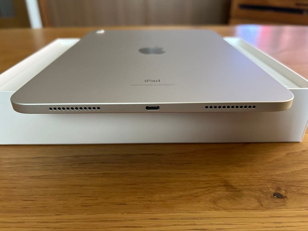 iPad 第10世代 Wi-Fiモデル 64GB シルバー
