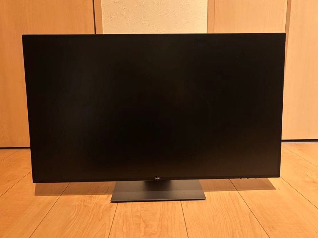 DELL U2719D デジタルハイエンド 27インチ モニター 002