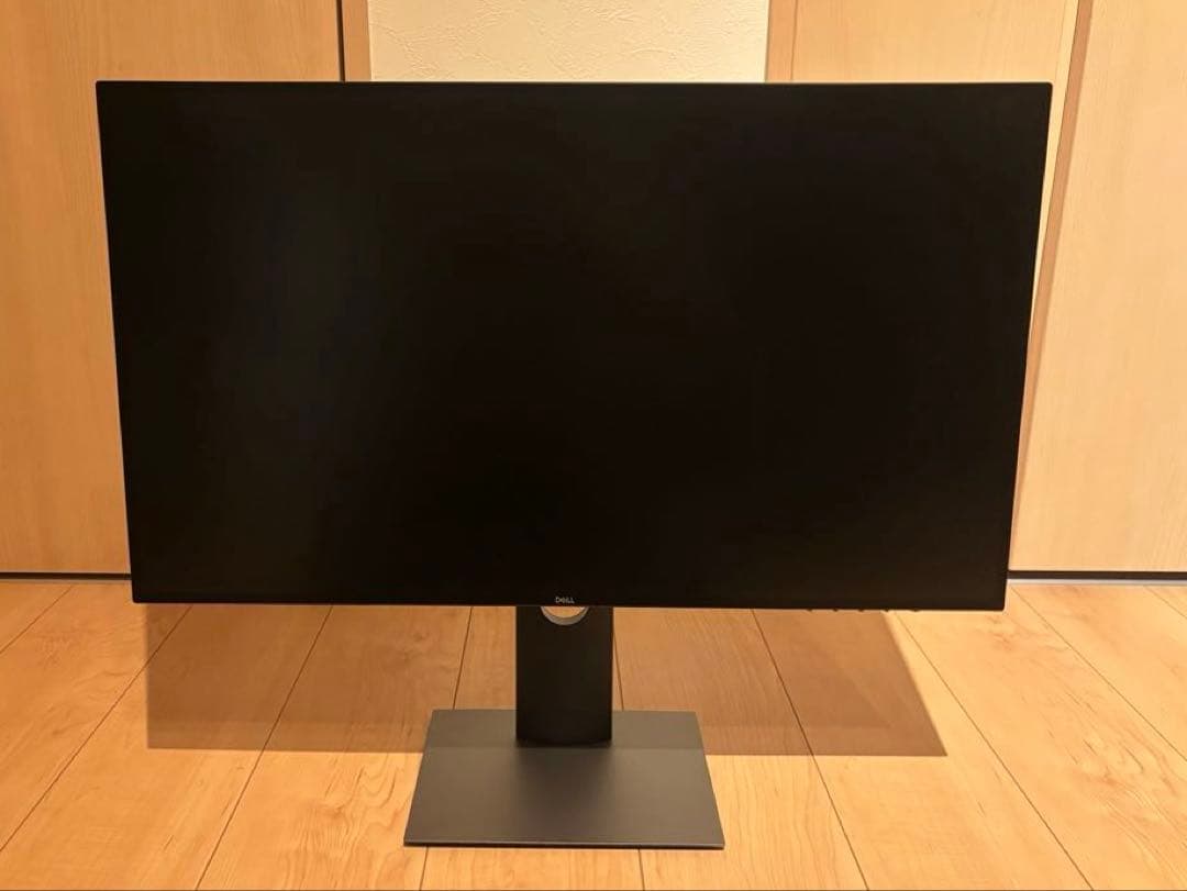 DELL U2719D デジタルハイエンド 27インチ モニター 002