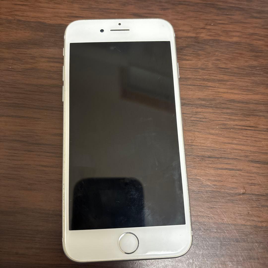 Apple iPhone 8 本体