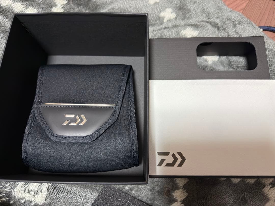 ダイワ 22イグジスト LT2500S 未使用品