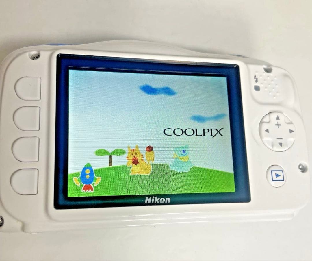 Nikon ニコン COOLPIX W100限定マリンカラー　防水機能付き