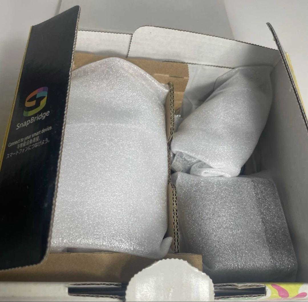 Nikon ニコン COOLPIX W100限定マリンカラー　防水機能付き