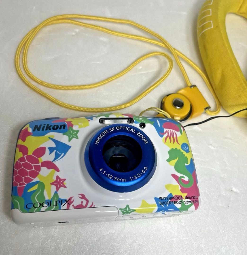 Nikon ニコン COOLPIX W100限定マリンカラー　防水機能付き