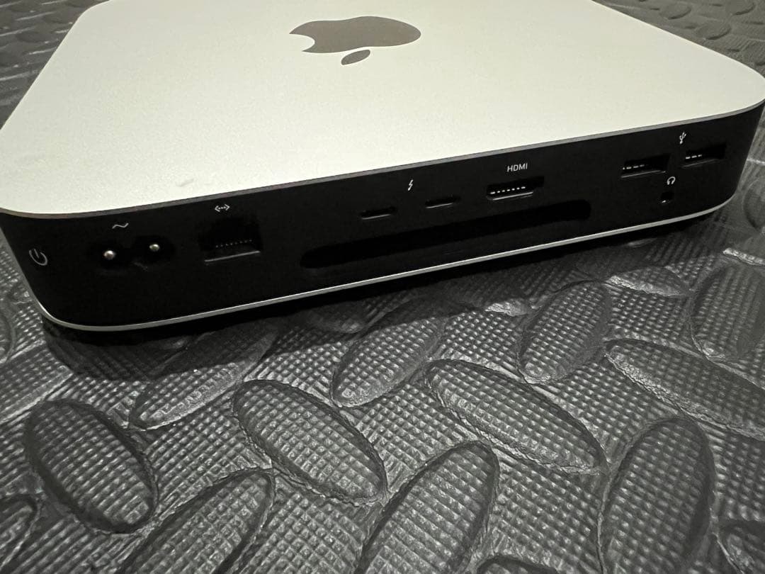 Macデスクトップ Mac mini (M1, 2020) 8GB / 256GB