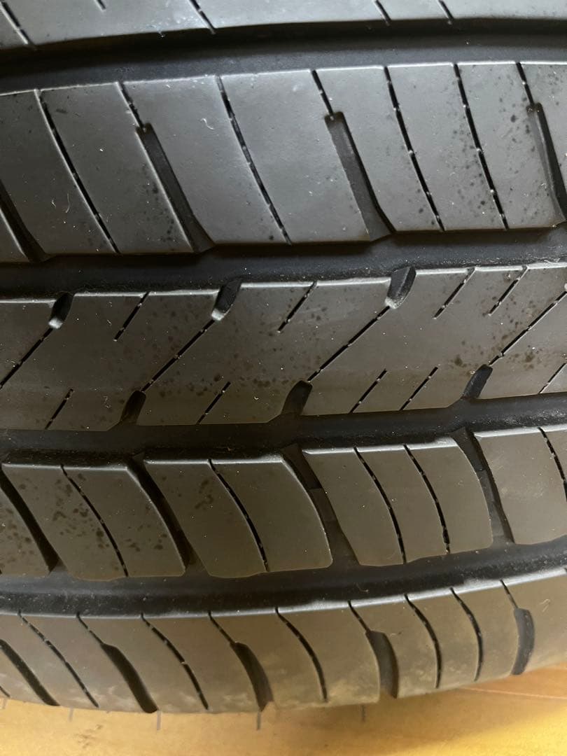 ハリアー60系純正ホイールタイヤ18インチ．