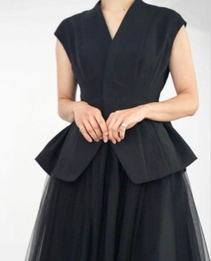 【にょむ様】SHE Tokyo Owen ブラックベスト サイズ0