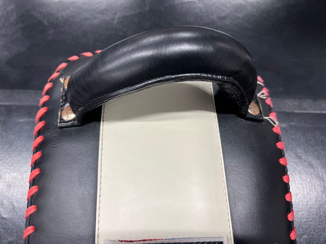 Fairtex キックミット KPLC1 Sサイズ | 本革製 ペアセット