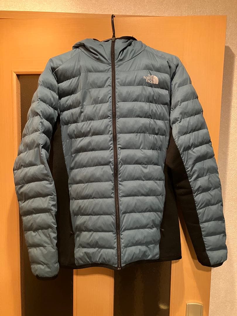 THE NORTH FACE レッドランフーディ　メンズ　Mサイズ