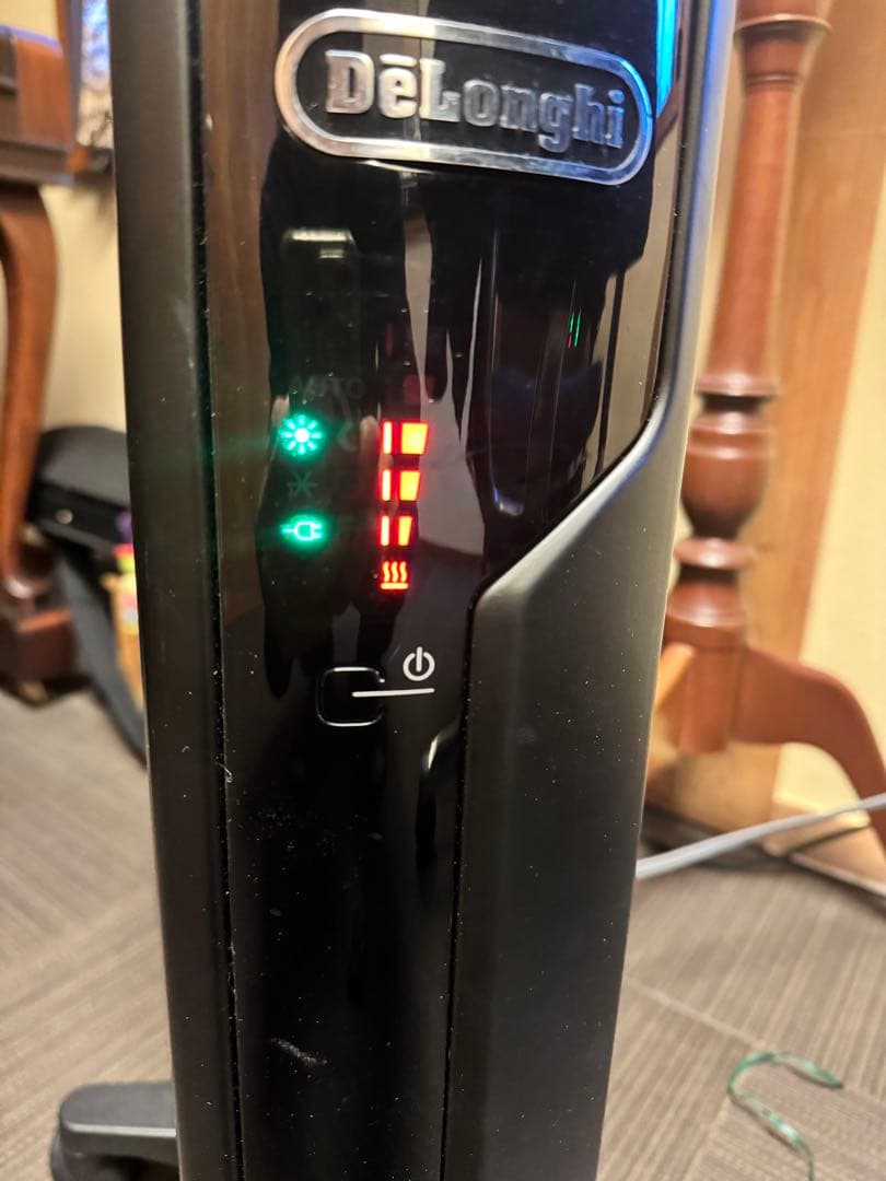 デロンギ　マルチダイナミックヒーター　MDH09-BK