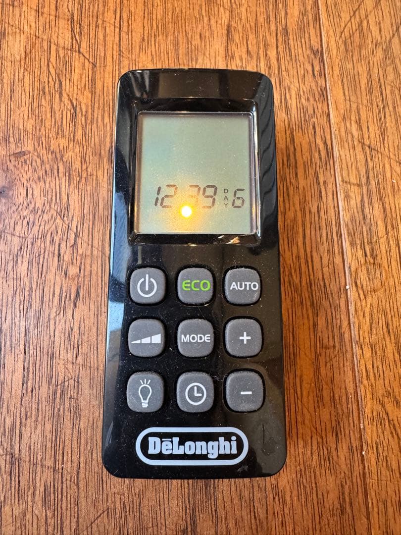 デロンギ　マルチダイナミックヒーター　MDH09-BK