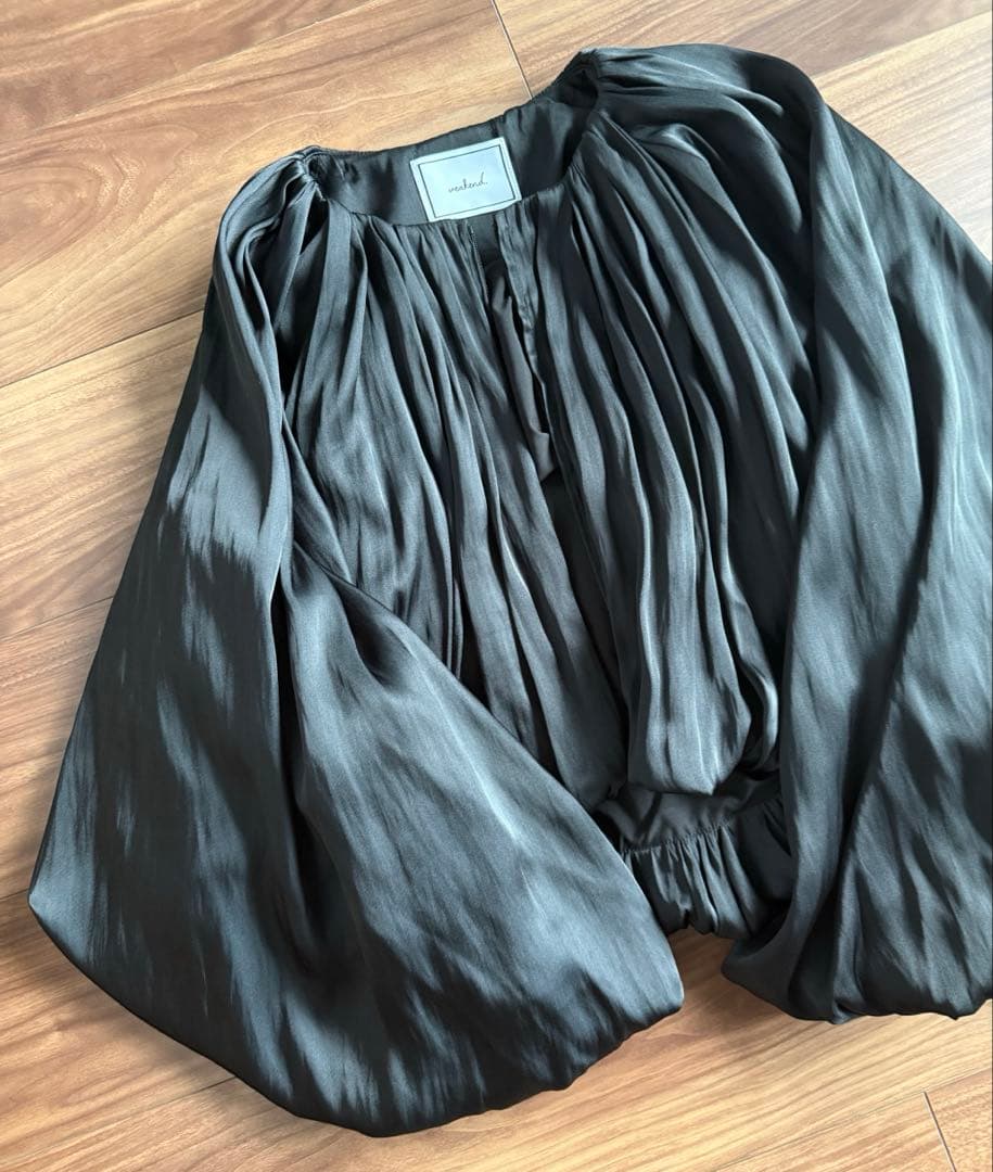 weakend ウィークエンド　サテンブルゾン　Black