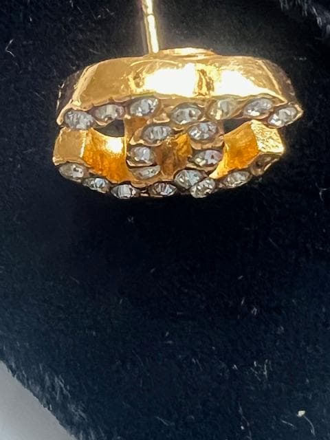 CHANEL CCロゴピアス 01P ゴールド 片方　石取れ有