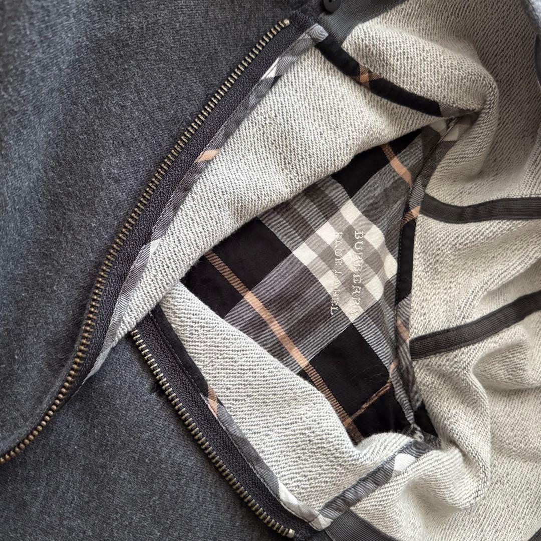 バーバリー　ブルーレーベル　リアルファー付きフード パーカー