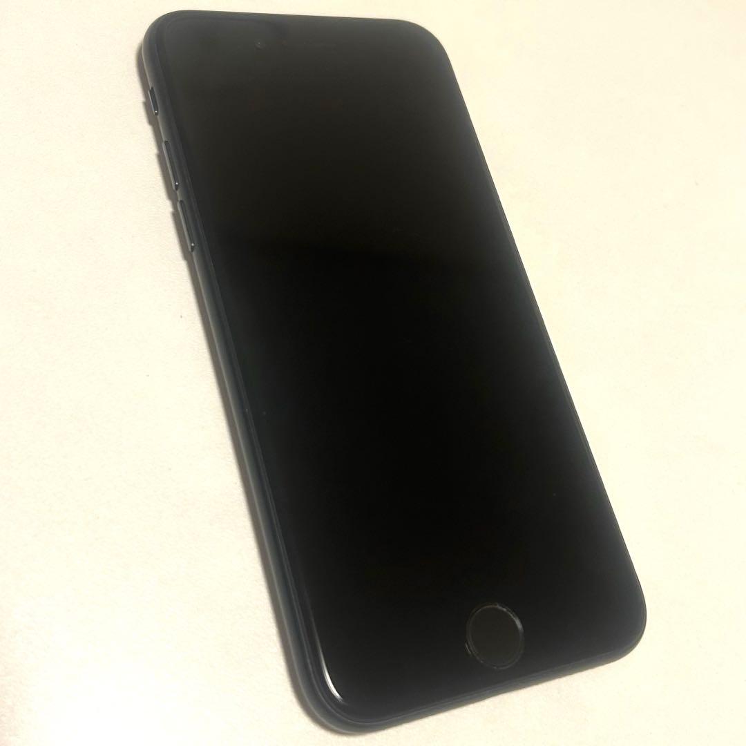 iPhone SE 動作品 初期化済 容量128GB ブラック
