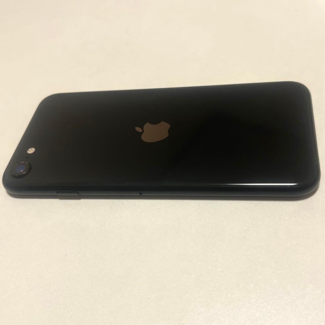 iPhone SE 動作品 初期化済 容量128GB ブラック