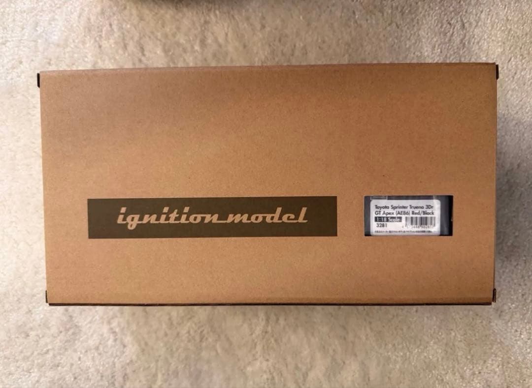 ミニカー 1/18 IG3281 Sprinter Trueno GT Apex AE86