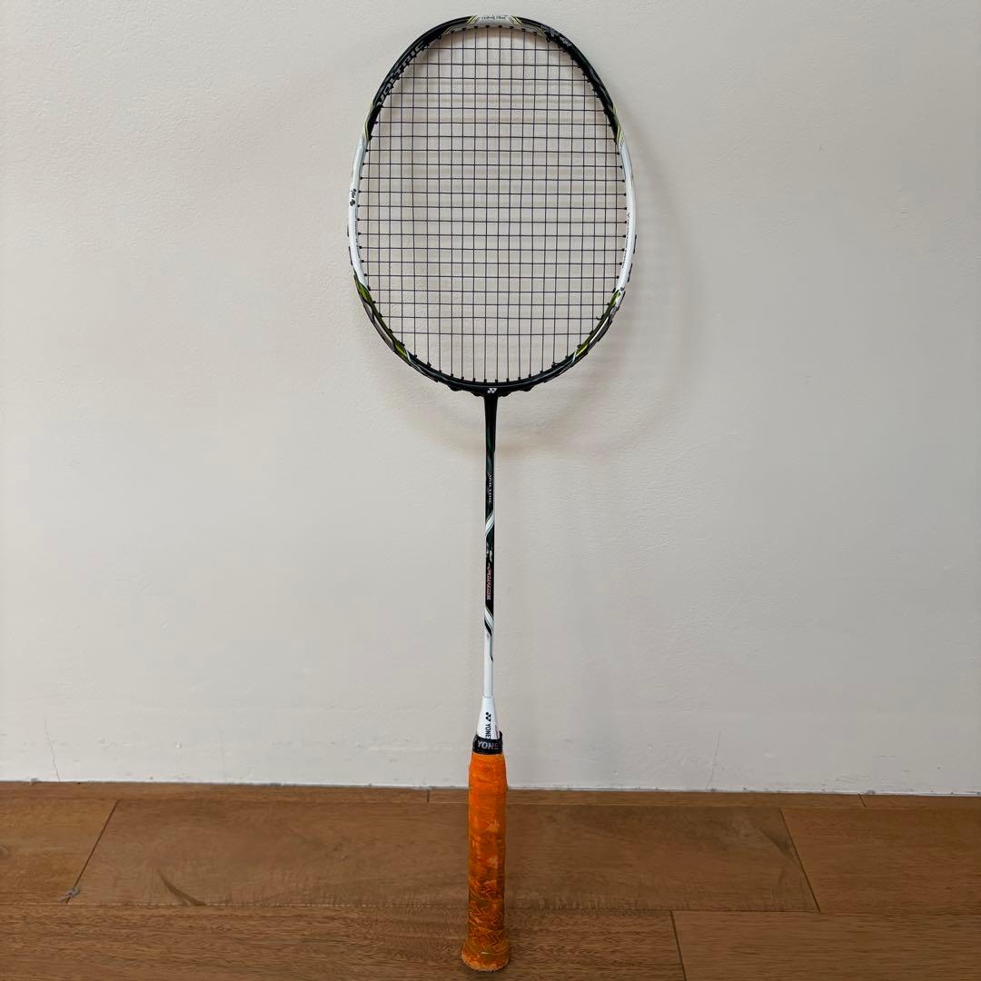 YONEX VOLTRIC Z-FORCE バドミントンラケット