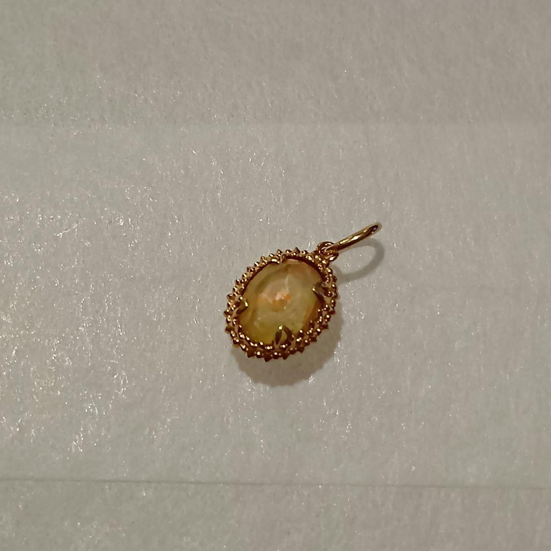 agete　k10 オパール　クォーツ　チャーム