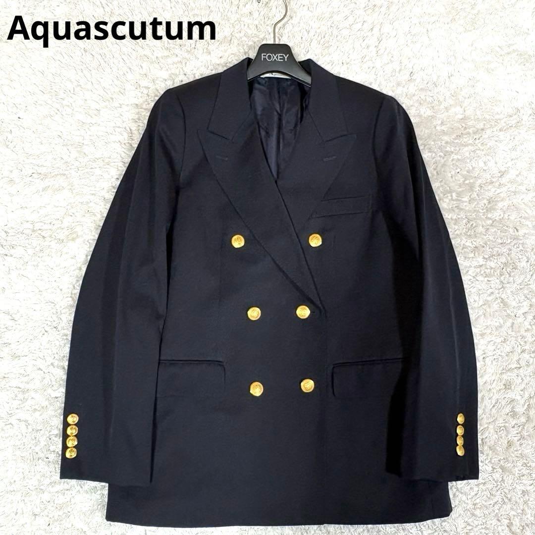 アクアスキュータム　金ボタン　紺ブレ　ダブルブレスト テーラードジャケット