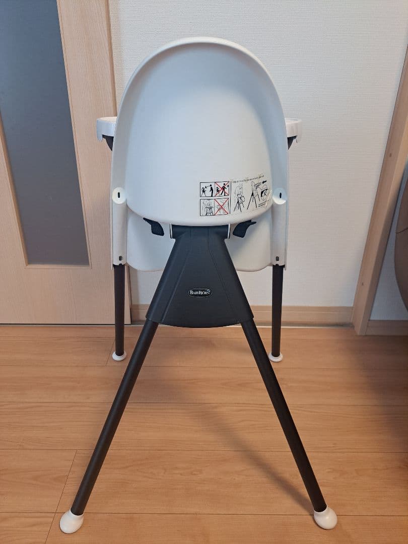 【mksi】安全ベルト付！BABYBJÖRN ハイチェア　ホワイト