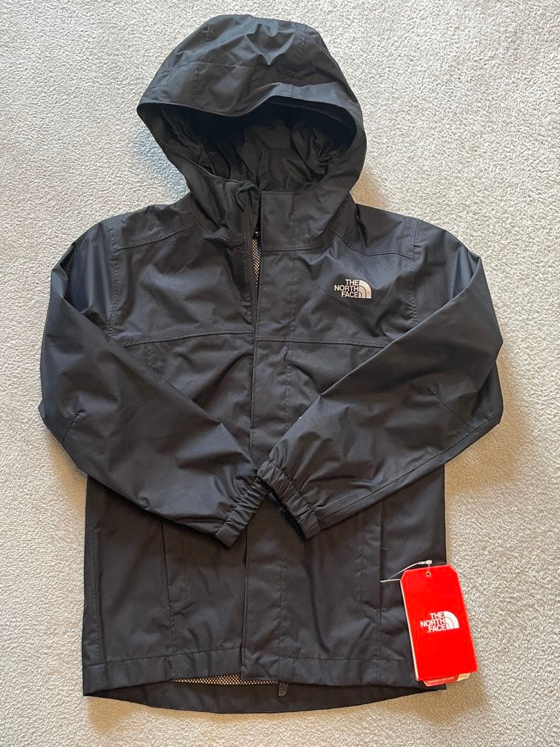新品タグ付き　ノースフェイス　マウンテンジャケット　130 ナイロン