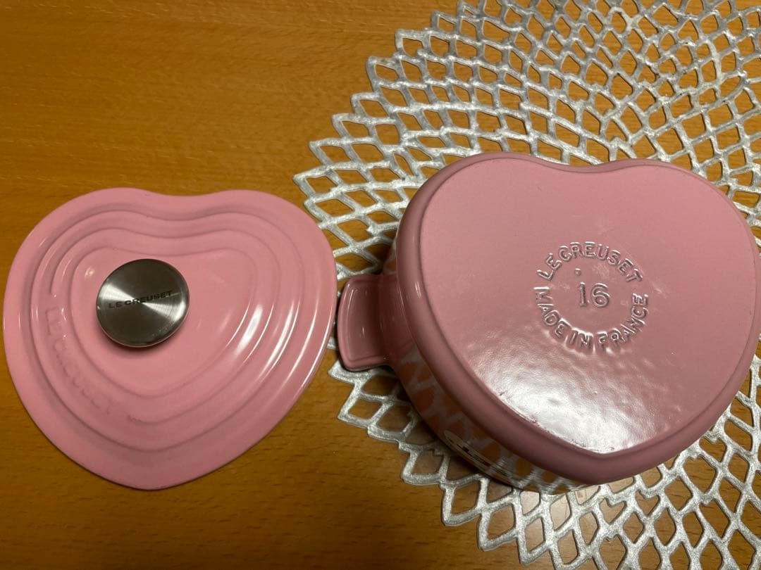 ルクルーゼ　ココットダムール　ハート　ピンク☆美品