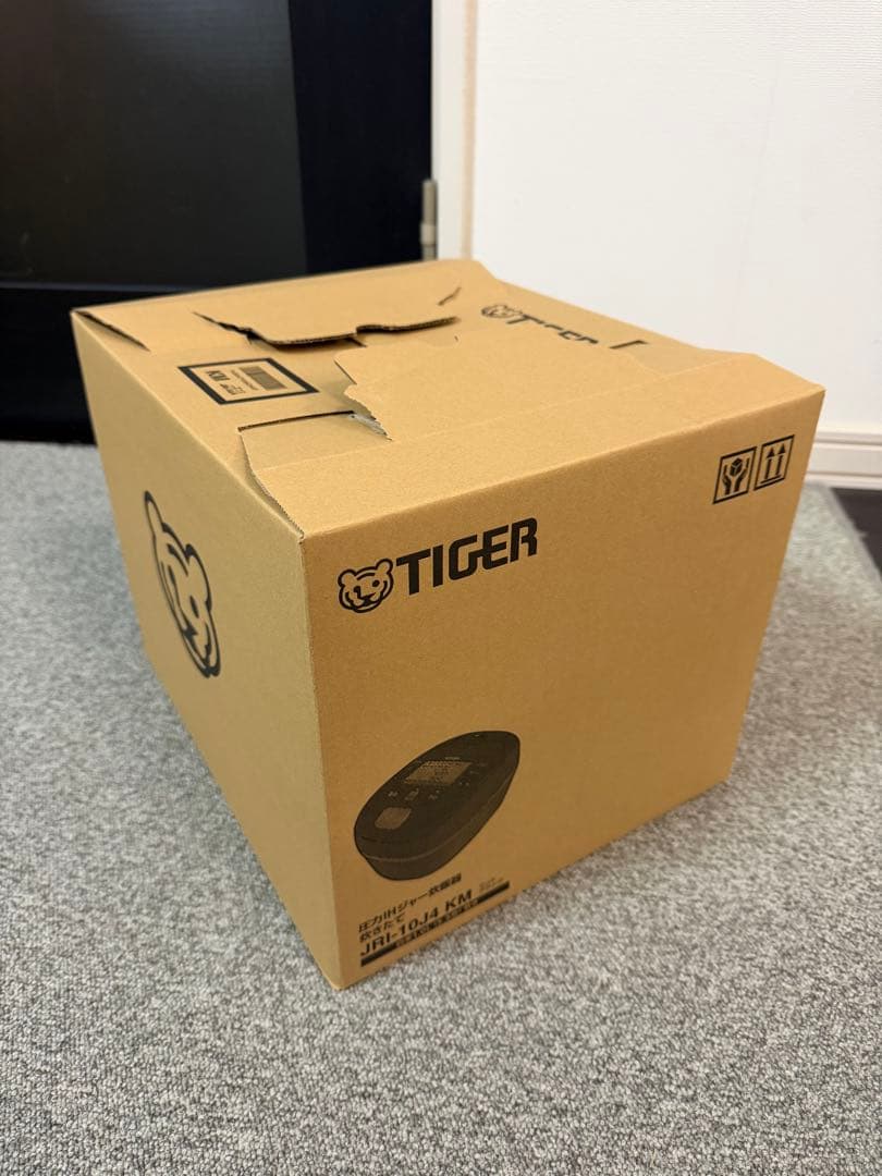 TIGER 圧力IHジャー炊飯器 JRI-10J4 KM