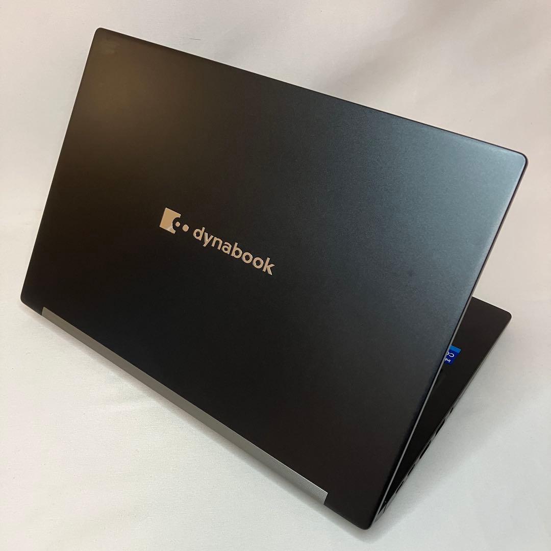 美品 dynabook G83 第12世代 i7 32GB 512GB フルHD