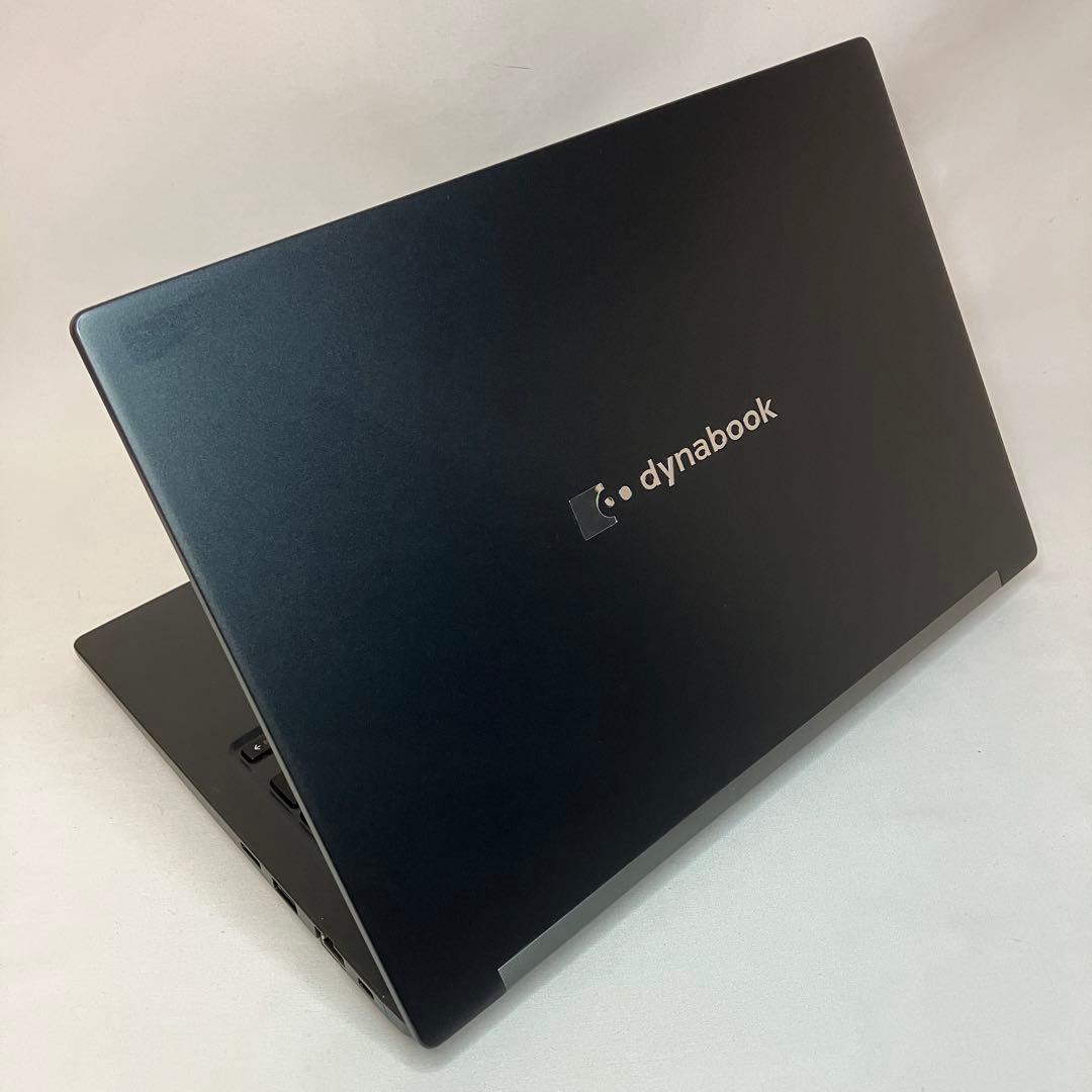 美品 dynabook G83 第12世代 i7 32GB 512GB フルHD