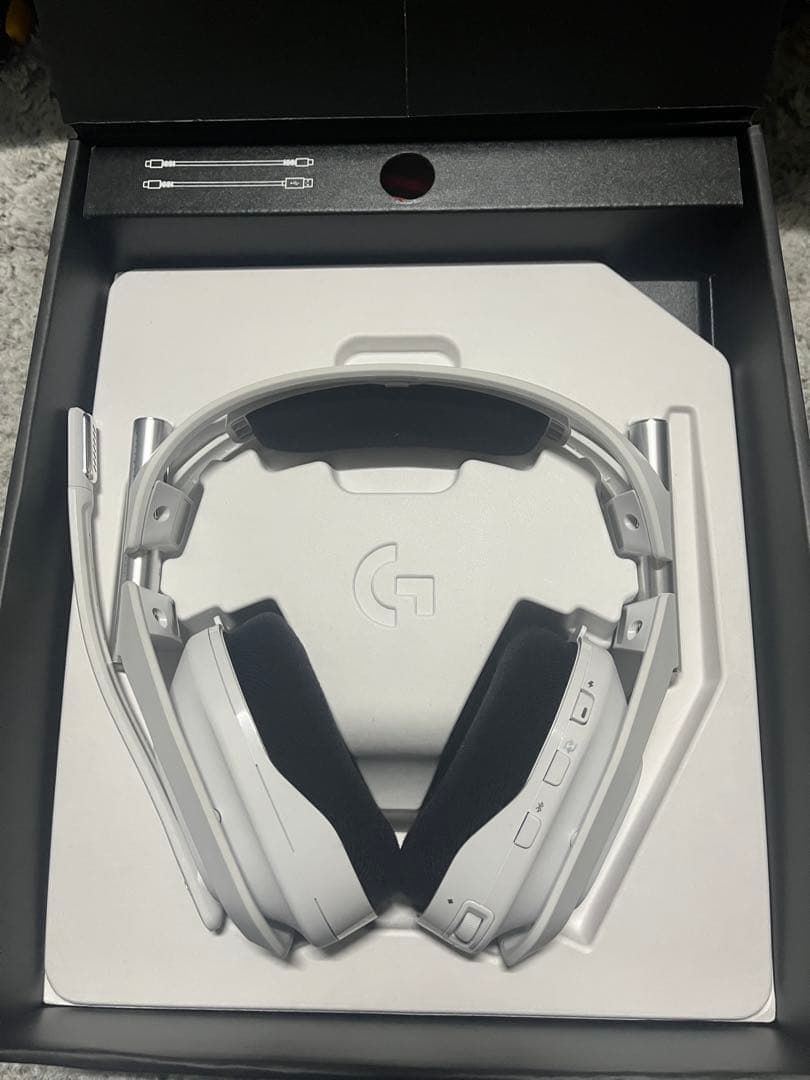 A50 ワイヤレスヘッドセット + ベースステーション　A50WL-003-WH