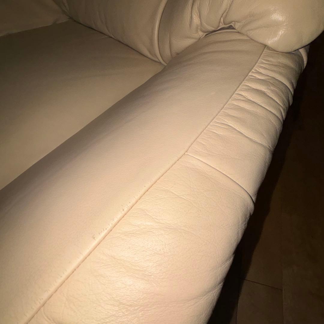 カリモク 本革張回転ソファ ZT4757 M325 肘掛椅子 シングル 回転椅子