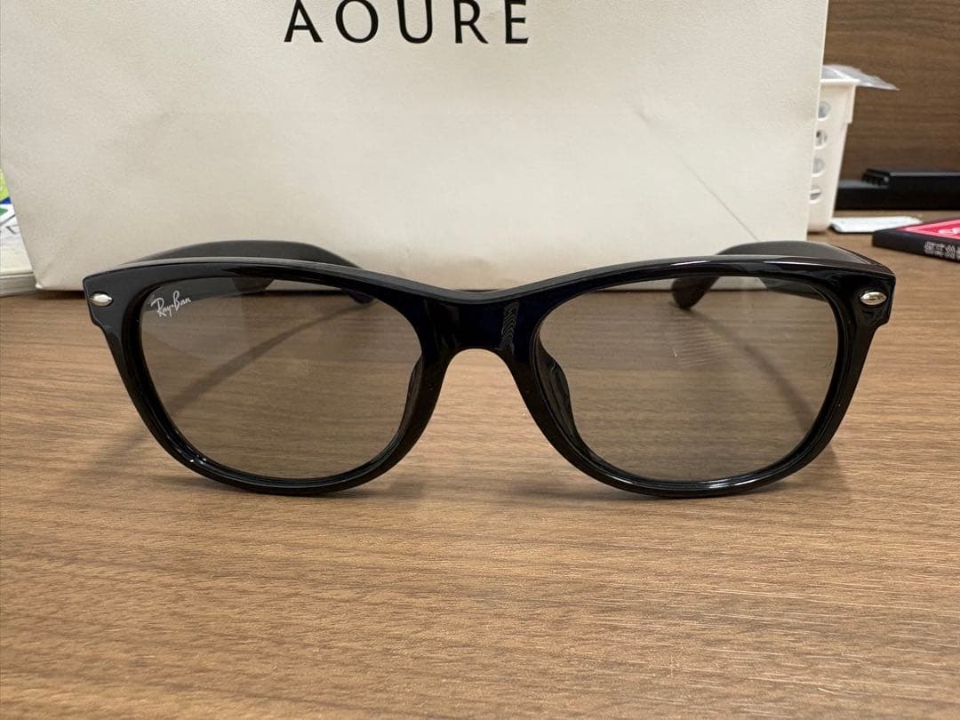 Ray-Ban ニューウェイファーラー RB2132F 新品同様