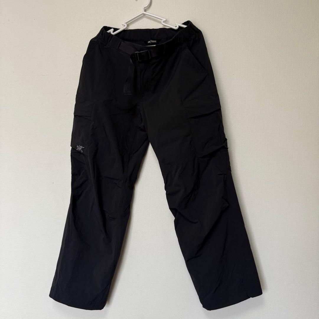 Arcteryx Leutia pants Wカーゴパンツ