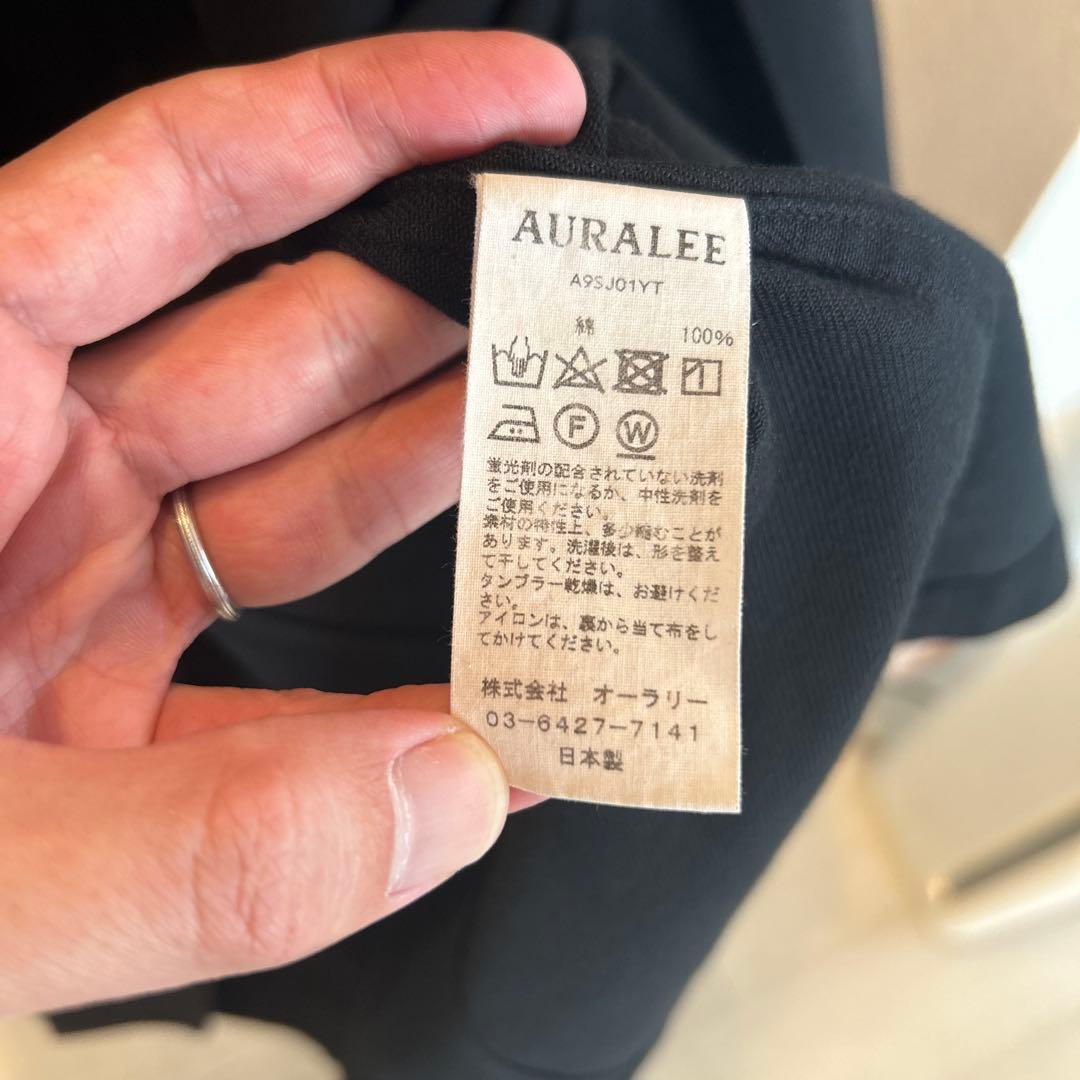 オーラリー　ジャケット