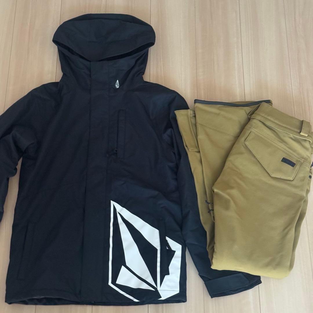 volcom スノボウェア ジャケット ズボン 上下セット